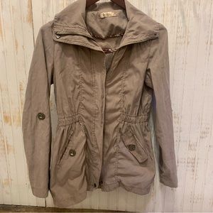 Tan Collared Lightweight Coat